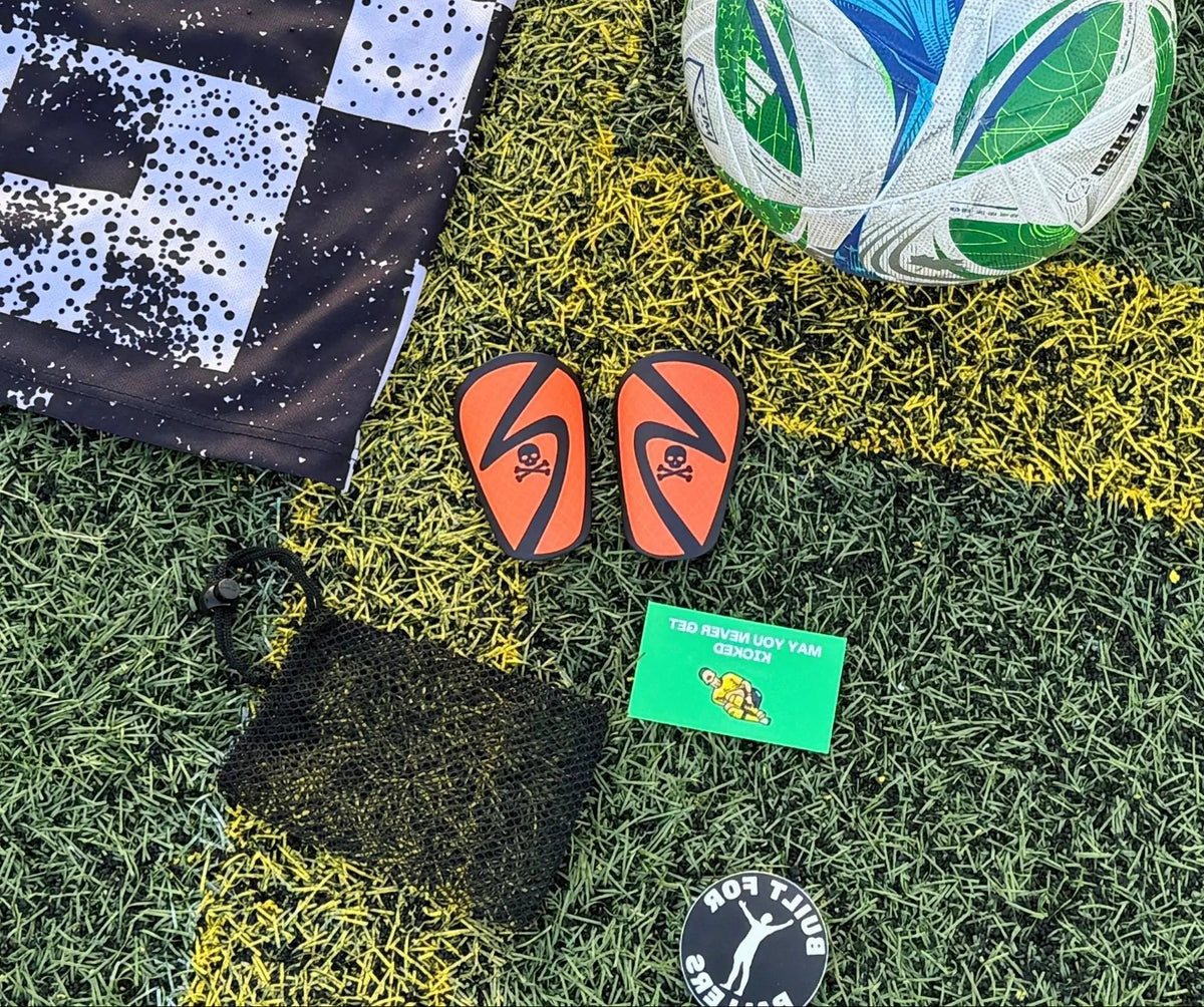 MINI SHIN GUARDS (HYPERS) Life Style Image
